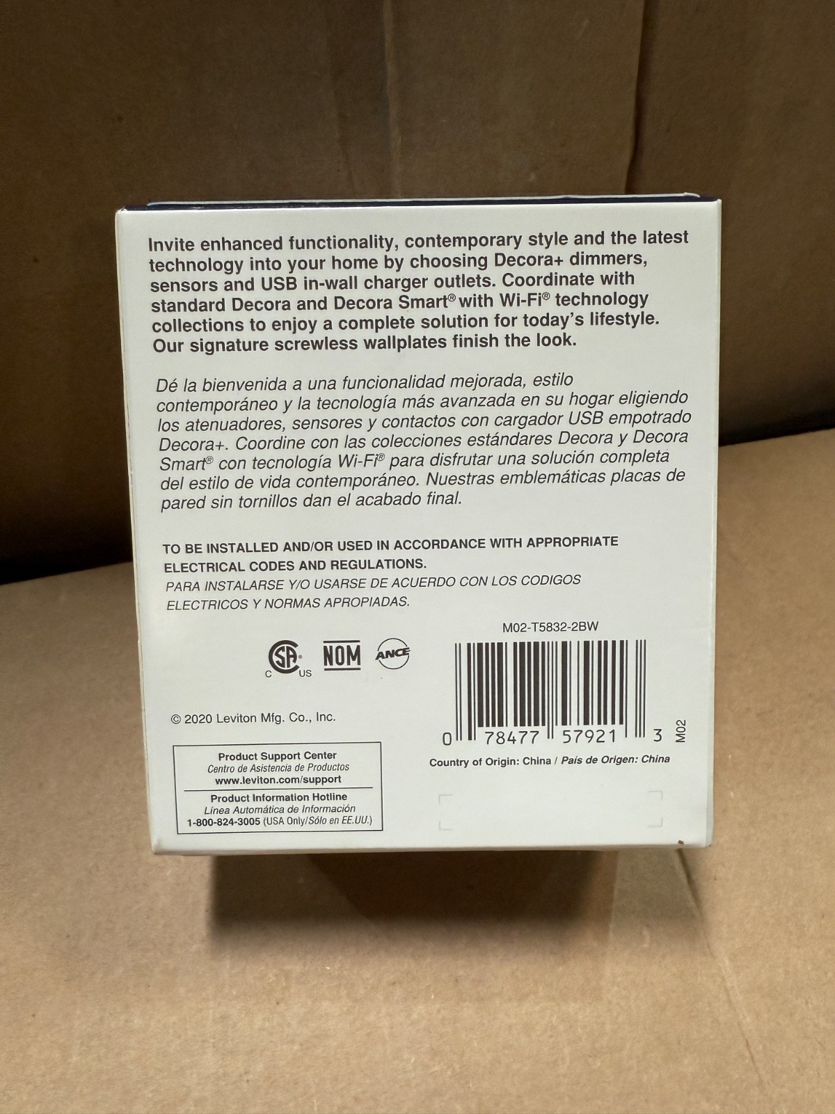 Leviton T5832-2BW USB In-Wall Charger Outlet - White