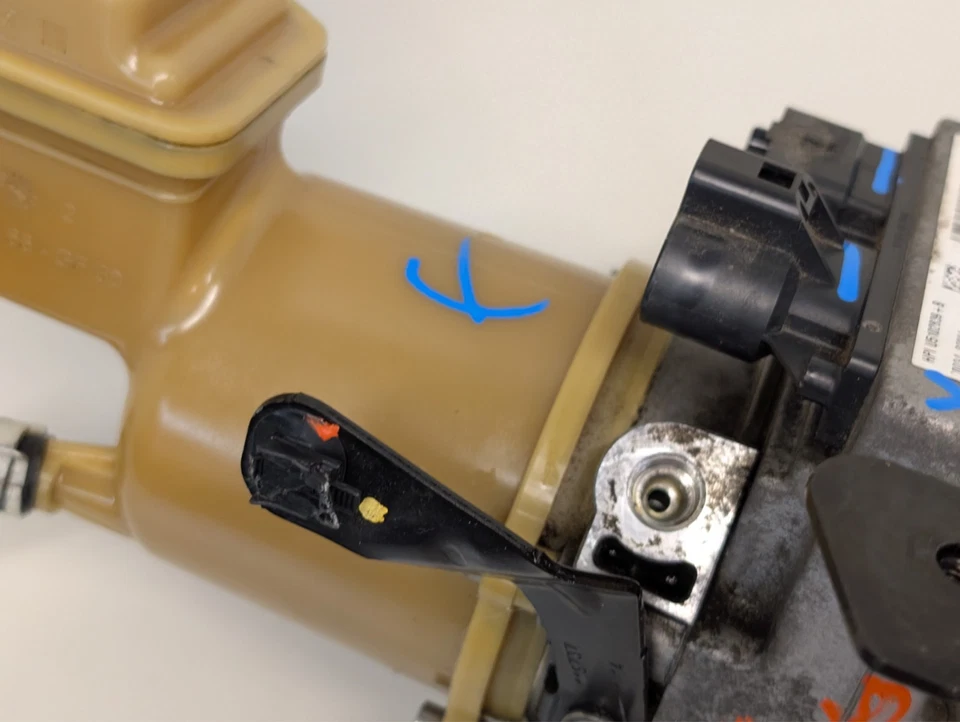 14-15 INFINITI QX60 2,5 Л ЭЛЕКТРОГИДРАВЛИЧЕСКИЙ УСИЛИТЕЛЬ РУЛЕВОГО НАСОСА 49110-3KA0D OEM - Изображение 4 из 4