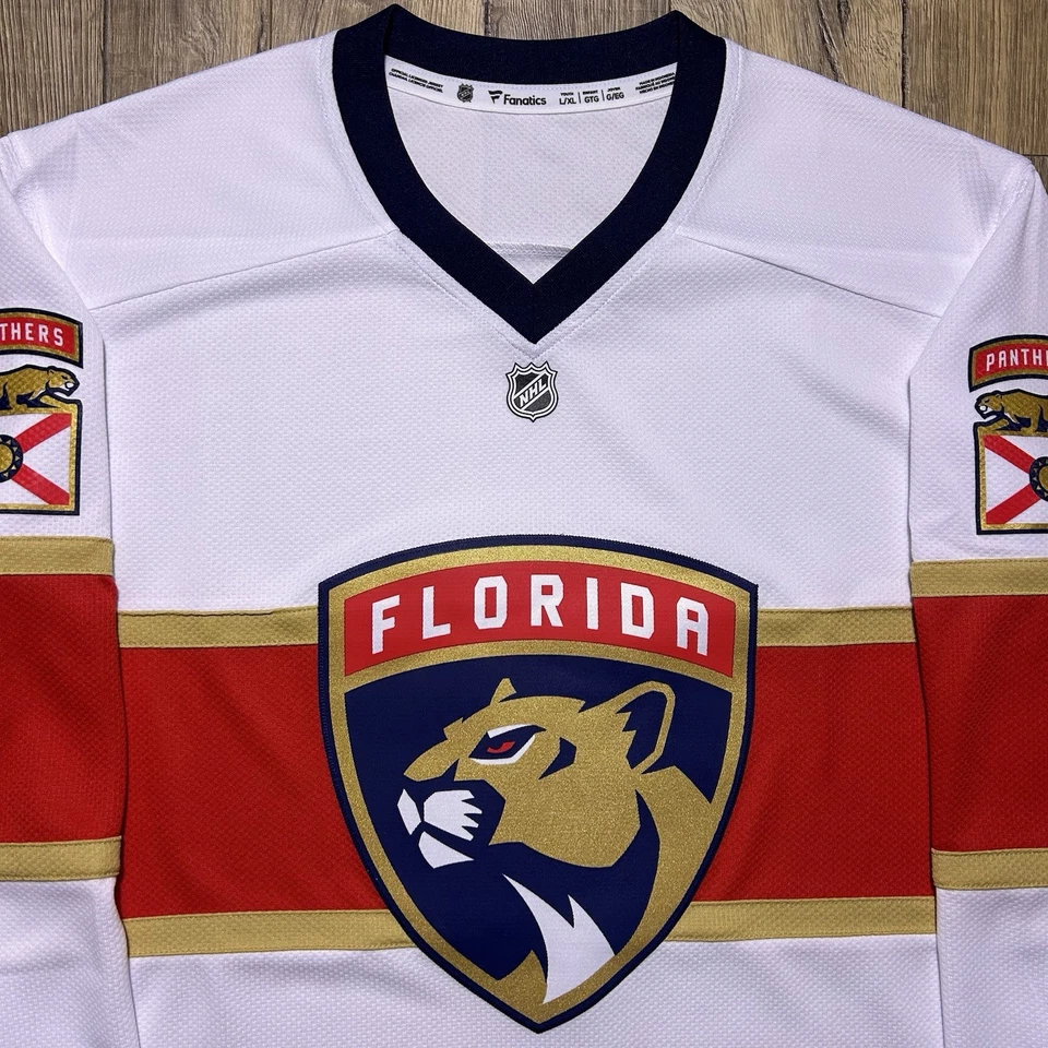 Nueva con etiquetas Camiseta de hockey Florida Panthers Fanatics NHL blanca para jóvenes niños L/XL $75 Foto 3 de 4