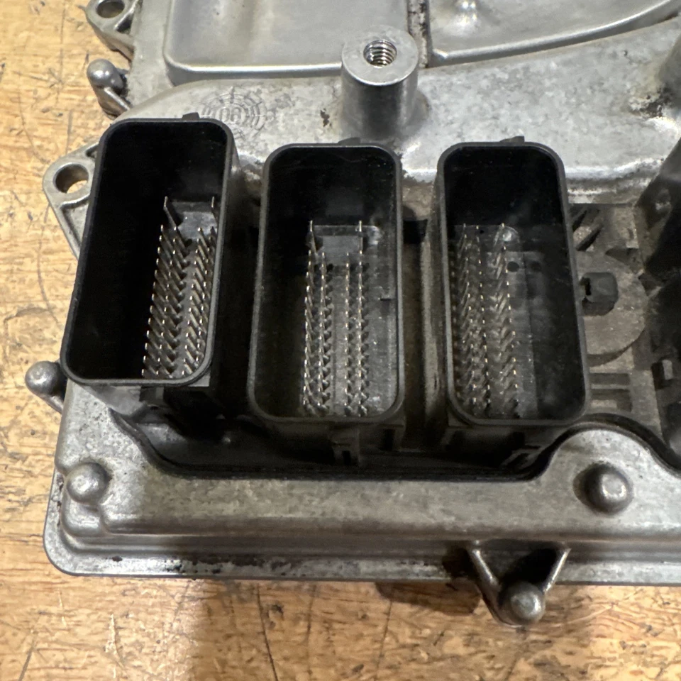  BMW 535i GT X3 2010-2011 motor 3,0 L ordenador PCM ECM DME 7 620 419 0261S06726 Foto 2 de 4