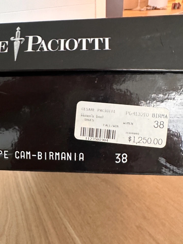 $1250 BOTAS HASTA LA RODILLA CESARE PACIOTTI PITÓN PIEL DE SERPIENTE Y SUDED TALLA 8/38 Foto 3 de 4
