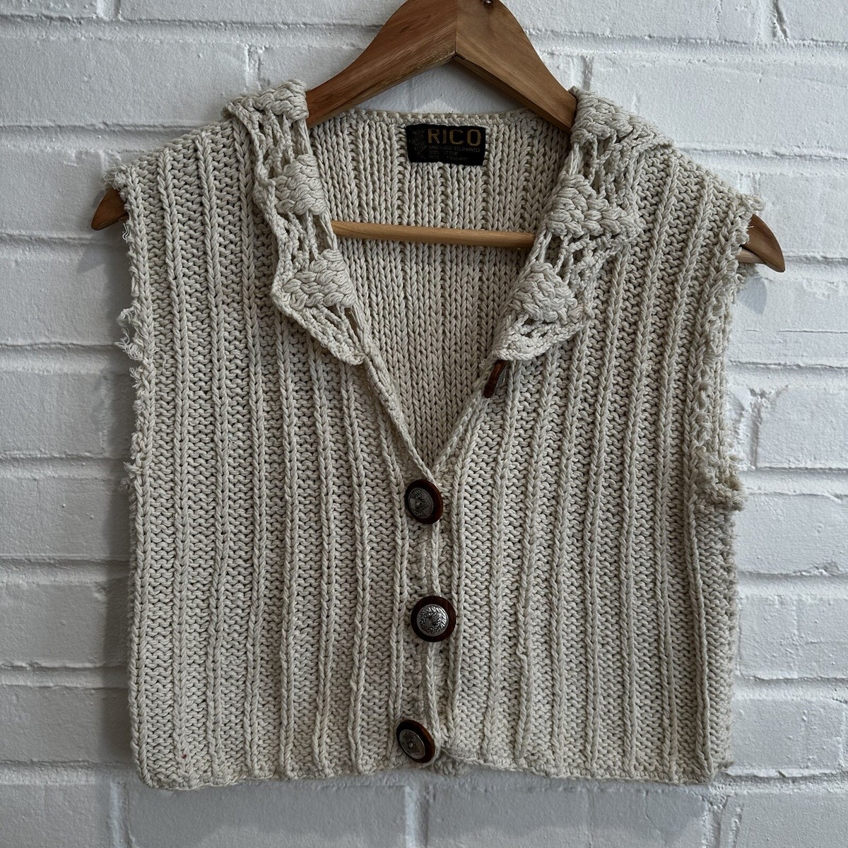 Vintage RICO Cropped Knit Button Up Sweater Vest Cream Beige Vintage RICO Cropped Knit Button Up Sweater Vest Cream Beige