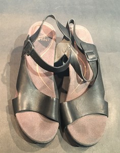 dansko shoes sandals