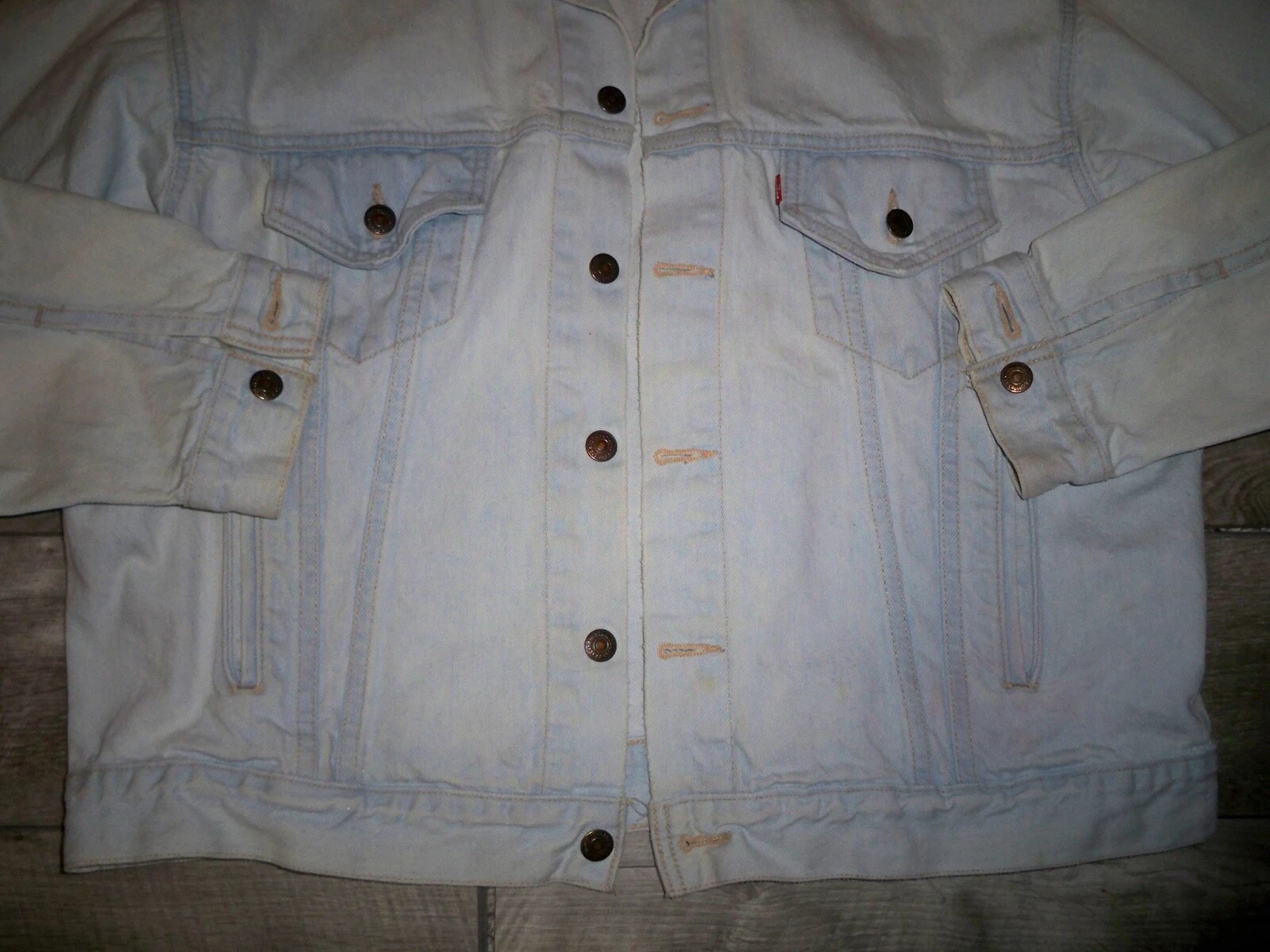 levis vintage red tag light wash denim barn trucker coat jacket