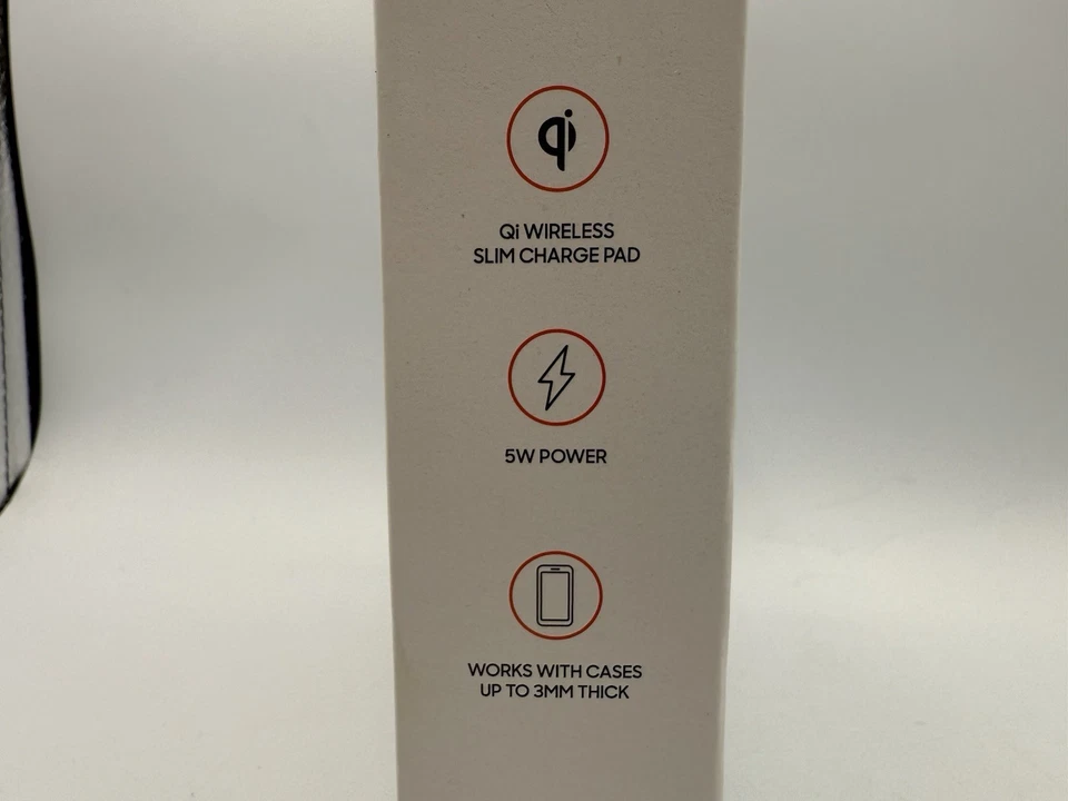 Shaper Image Wireless Charging Pad Wi Wireless Slim Charge Pad 5W power New - Image 4 of 4