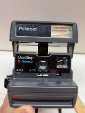 Vintage Polaroid One Step Close Up Instant Camera W/Strap.