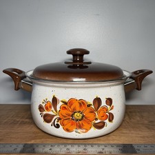 Vintage 70&rsquo;s Orange Poppy Flower Enamel Pot In Excellent Condition