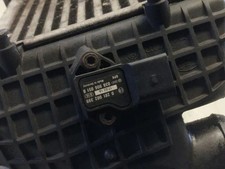 AUDI A4 Avant 8E5, B6 Ladeluftkühler 8E0145805P 2.50 Diesel 120kw 2003 18219820