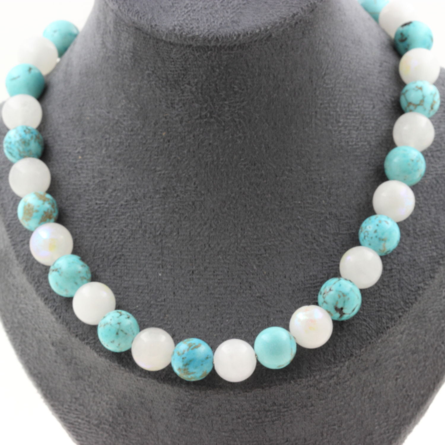 Collier en pierre de lune et turquoise howlite 10mm avec chaîne en acier