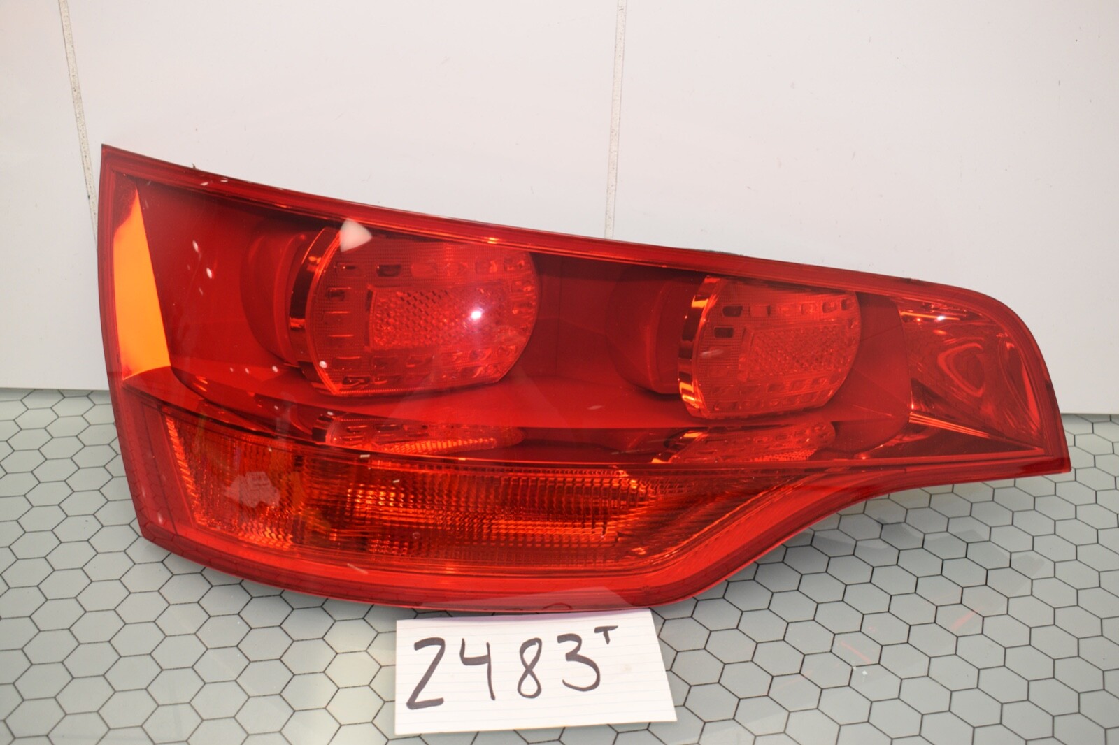 07 08 09 Audi Q7 DRIVER Side Tail Light Used Rear Lamp #2483-T