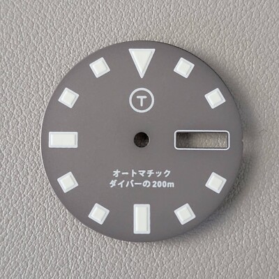 TLDB0211DD PLGS Style Day Date Grey BGW9 / 7S26 NH35 NH36 SEIKO SKX 28.5mm SKX