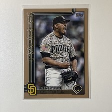 2025 Topps Update #US263 Jeremiah Estrada Gold #/2025 San Diego Padres