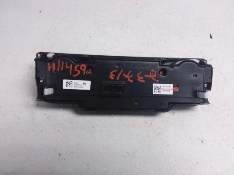 2020-2022 Honda Cr-v Ac Heater Climate Control 1.5L (turbo), US market, w/dual - Image 4 of 4