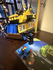 LEGO Pirates 6274 Caribbean Clipper Kit 98% Complete with Instructions and Box