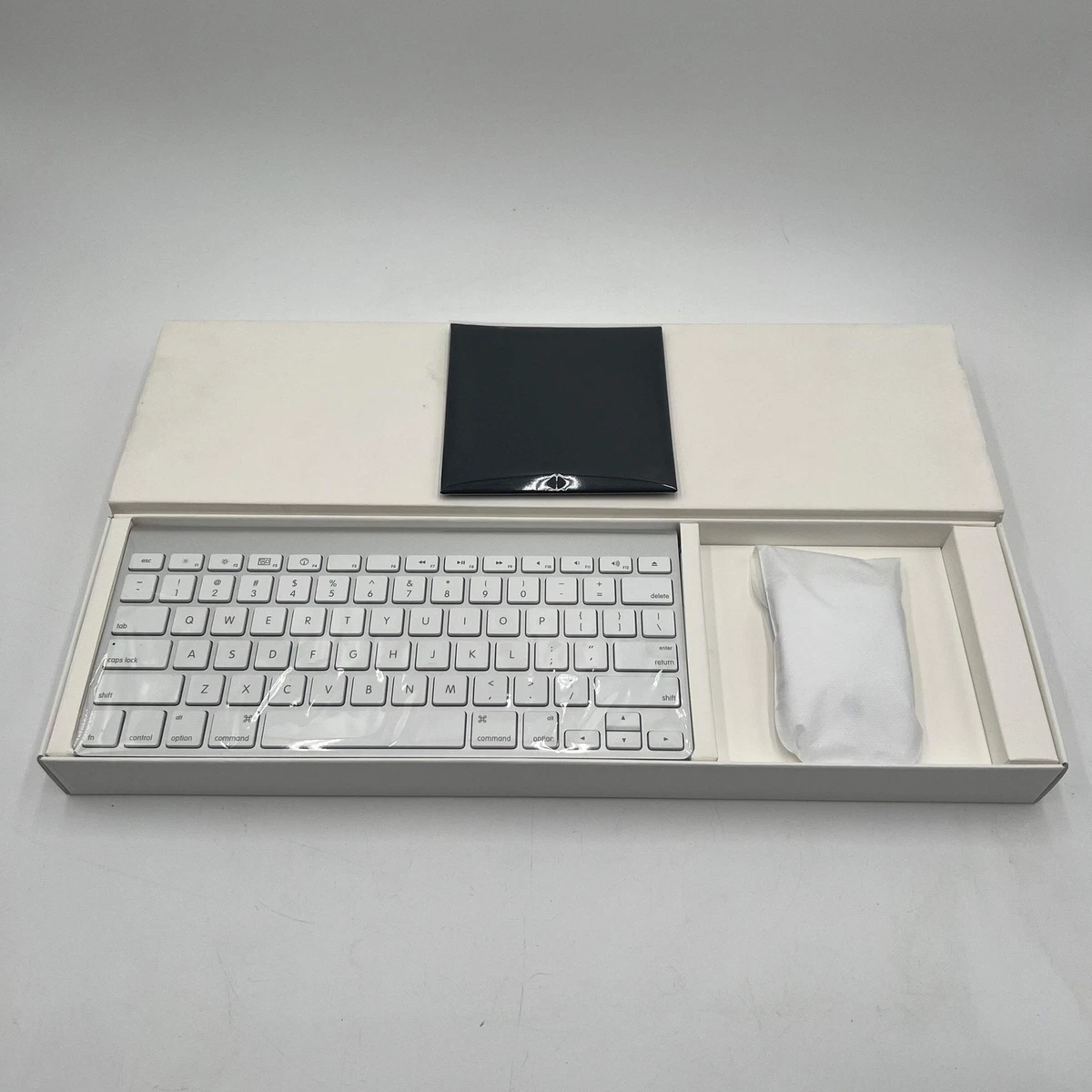 Apple Wireless Computer Keyboard & Mouse Bundles for Sale - eBay