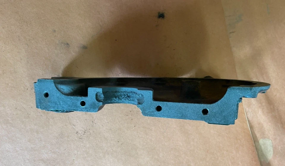 Carcasa engranajes de distribución Ford modelo A Foto 4 de 4