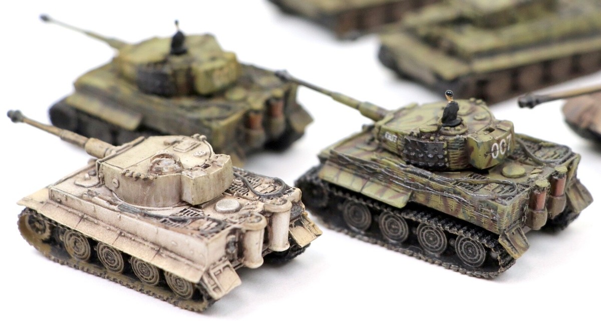 WORLD TANK MUSEUM PANZERTALES （Set of 15）1:144 WTM