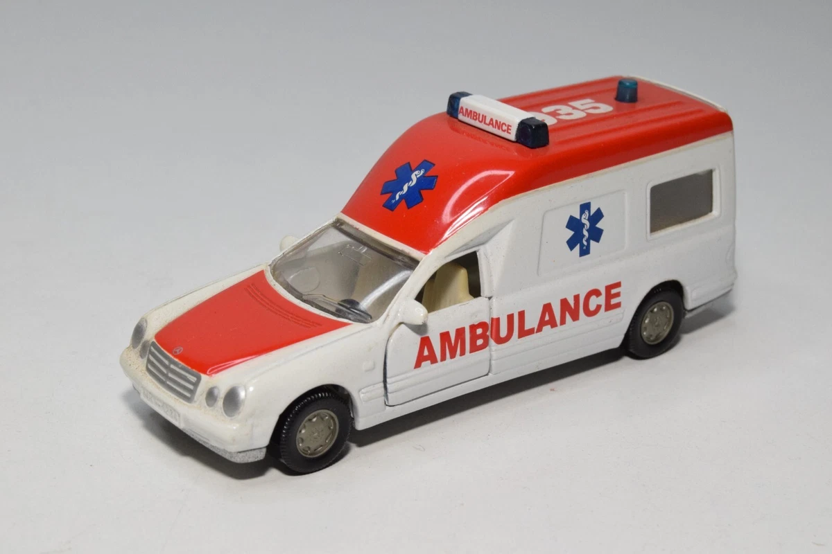 Miniature SIKU 1:43 Mercedes-Benz Ambulance Crème - Réf V292 - Allemagne