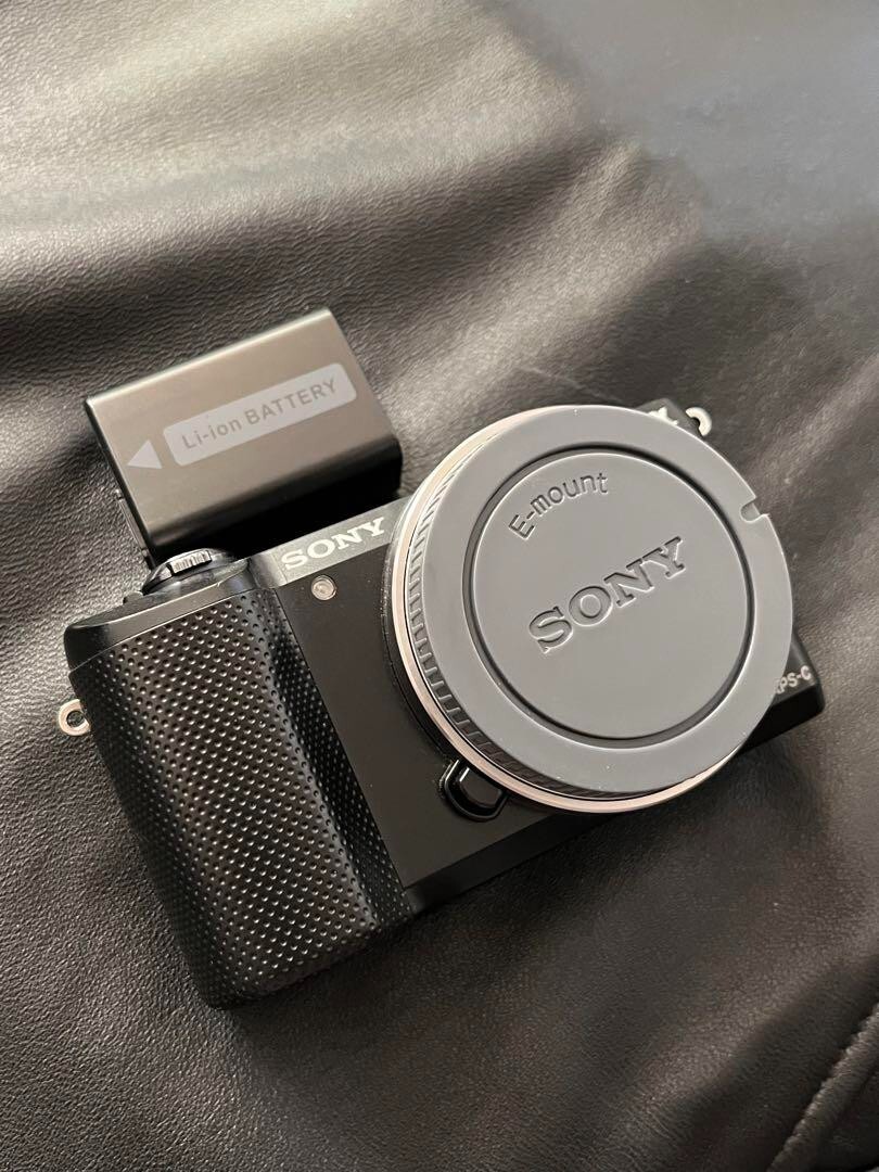 SONYa5000 カメラ❗️美品❗️ Sony α5000 ILCE-5000 Mirrorless Black Color Digital Camera