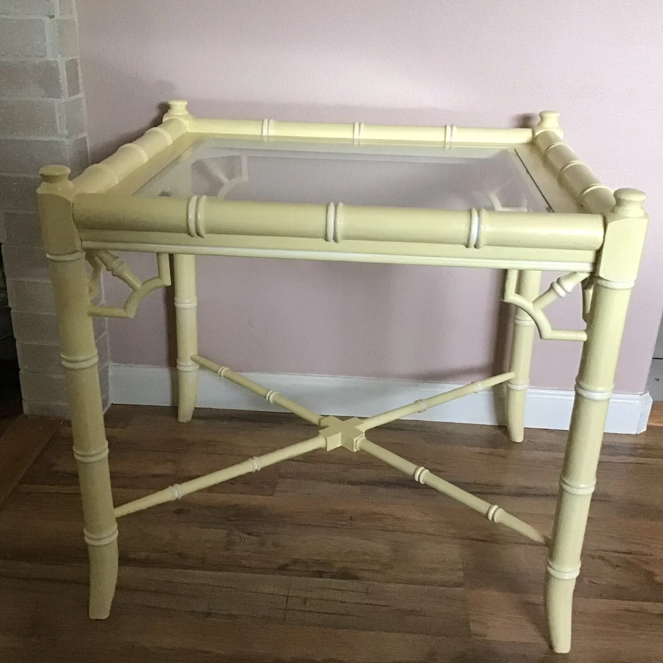 Thomasville Allegro FRETWORK FAUX BAMBOO Chippendale Side End Table Vintage - Image 2 of 4