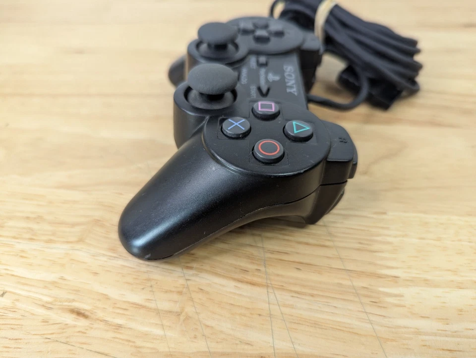 Genuine Sony PS2 PlayStation 2 DualShock  Controller SCPH-10010 For Parts Repair - Image 3 of 4