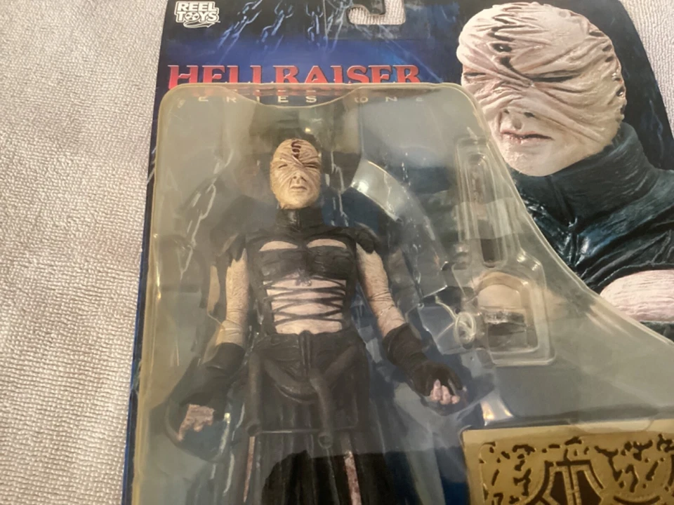 Figura de acción de colección Hellraiser Stitch NECA serie 1 One versión sangrienta 2003 Foto 3 de 4
