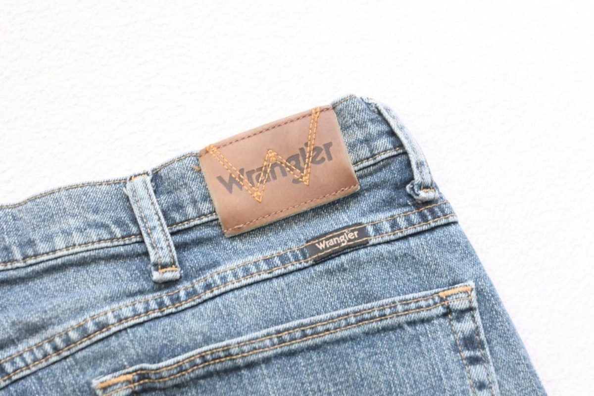 Wrangler Advanced Comfort Western Straight Cut Denim Blue Wrangler Advanced Comfort Western Straight Cut Denim Blue