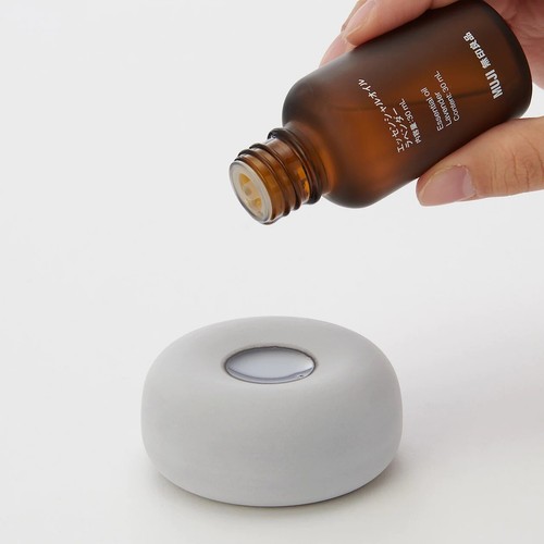 MUJI Aroma stone Diffuser fragrance Glay with plate 65mm x 30mm essential JAPAN - Picture 3 of 4