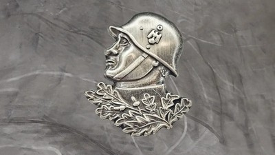Pin Soldat Landser Eichenlaub Abzeichen - 2,5 x 3 cm