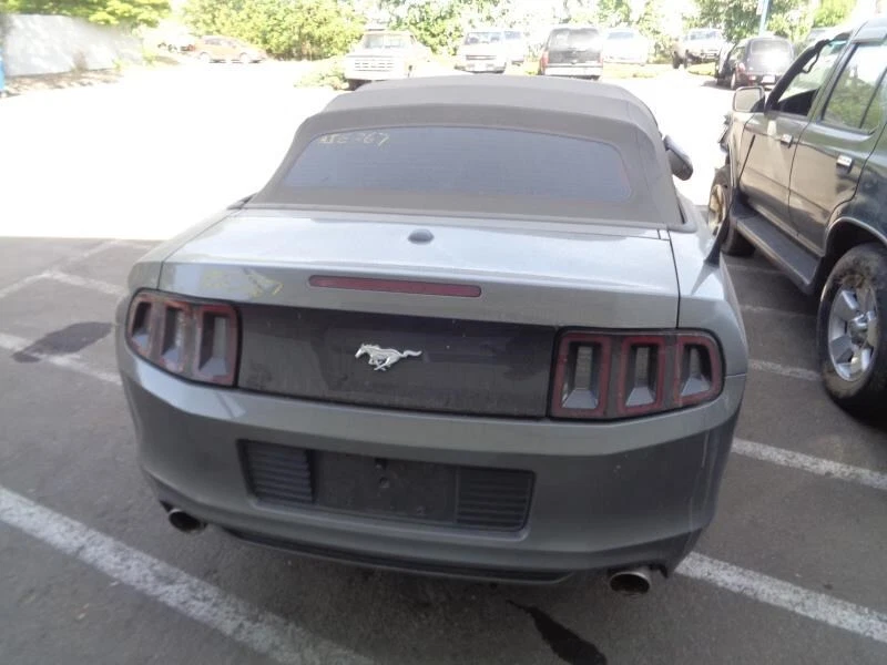 Used Fuel Injection Throttle Body fits: 2013 Ford Mustang Throttle Valve Assembl Foto 2 de 4