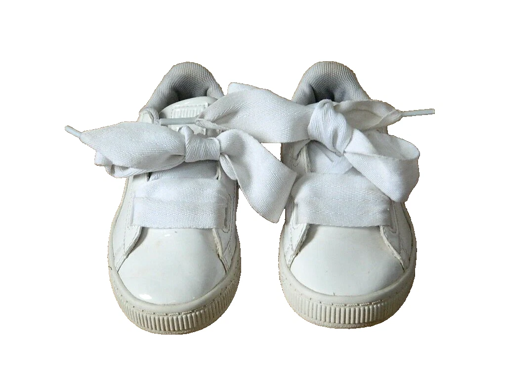 Puma basket best sale heart infant white