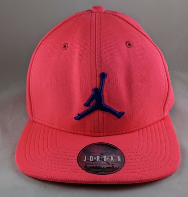 hot pink nike hat