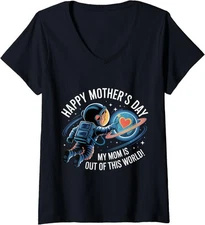 Happy Mothers Day Astronaut Cute Love and Family Ladies' V-Neck Tshirt