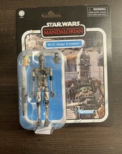 Star Wars Vintage Collection Mandalorian IG-12 Grogu & Anzellan Action Figure