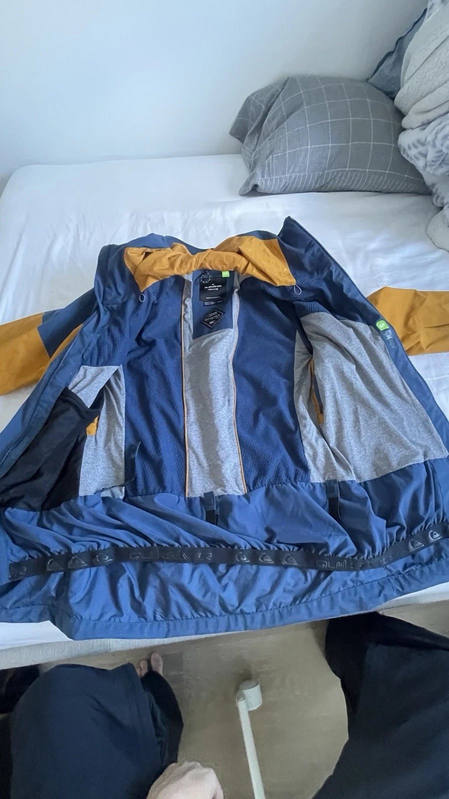 QUIKSILVER Men's FOREVER STRETCH Gore-Tex SNOWJACKET  BSN0 Small  NWT  LAST ONE image 6