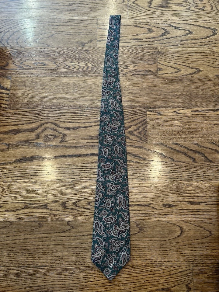 Corbata vintage usada en excelente estado Bert Pulitzer 100 % seda foulard verde cachemira para hombre EE. UU. Foto 4 de 4