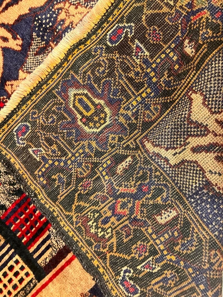 220 X 120 ARTÍCULO DE COLECCIONISTA Impresionante alfombra de caza de ciervos Shikargah ilustrados de colección Foto 4 de 4