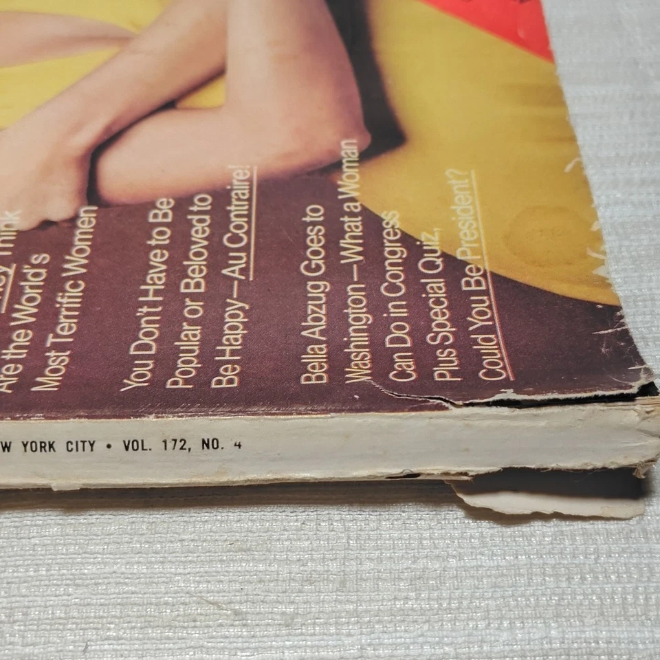 COSMOPOLITAN  MAGAZINE, Vintage April 1972 Burt Reynolds Centerfold Foto 4 de 4