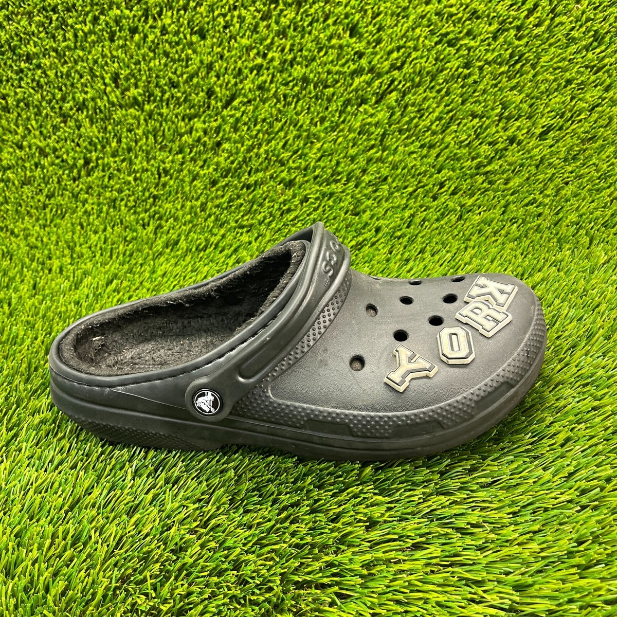 Crocs Classic Clog Mens Size 10 Black Beach Walking Outdoor  display picture 1