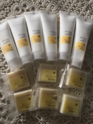 AQUA SENSES: SET MIT 6 KLEINEN KÖRPERMILCH & 6 KLEINEN SEIFEN