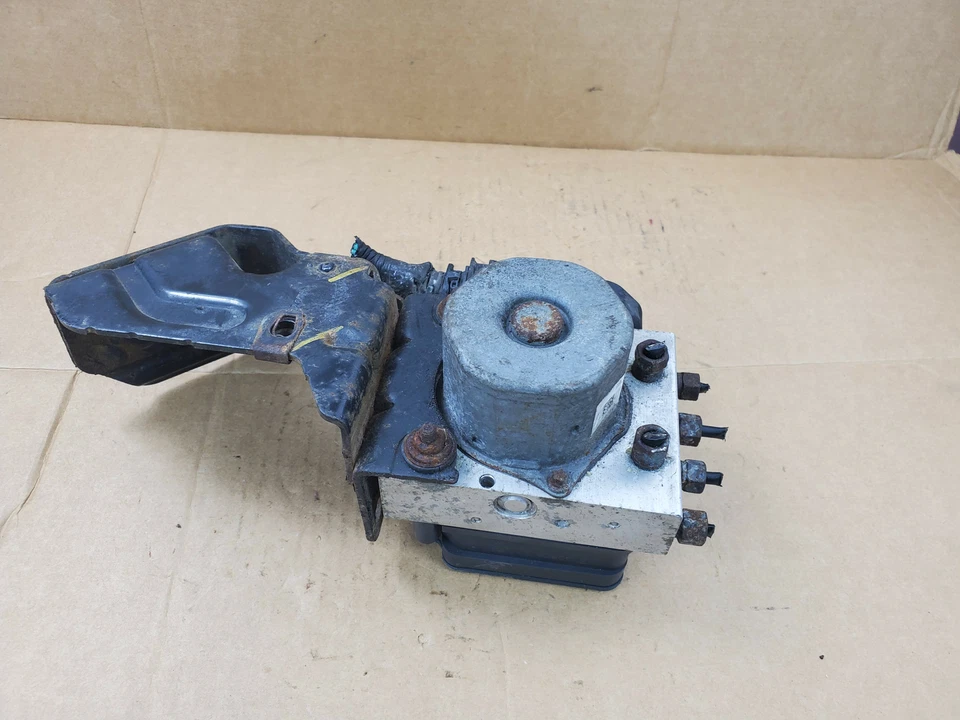 2013 Dodge Grand Caravan ABS Anti Lock Brake Pump Module P68183803AA OEM Foto 4 de 4