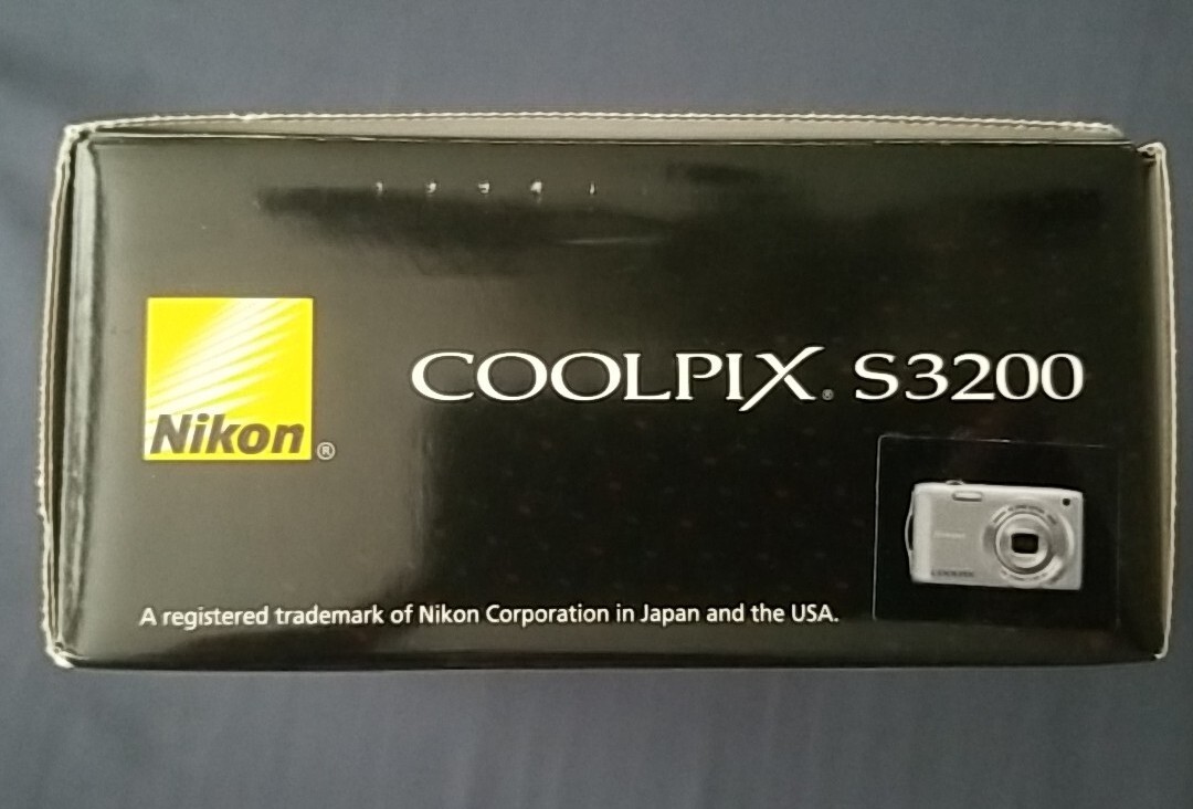 美品 NIKON COOLPIX S6400 箱.付属品あり シルバー 美品 NIKON COOLPIX S6400 箱.付属品あり シルバー - メルカリ