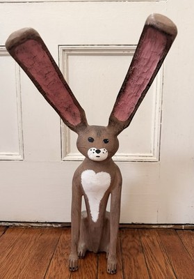 David Alvarez  Folk Art rabbit (signed/1988)