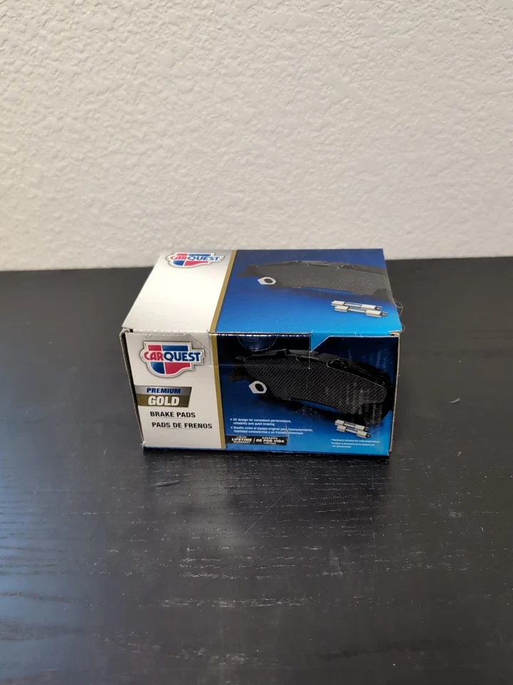 Disc Brake Pad Set-Premium Gold Ceramic Rear Brake Pads CARQUEST GNAD1386 - Imagem 2 de 3
