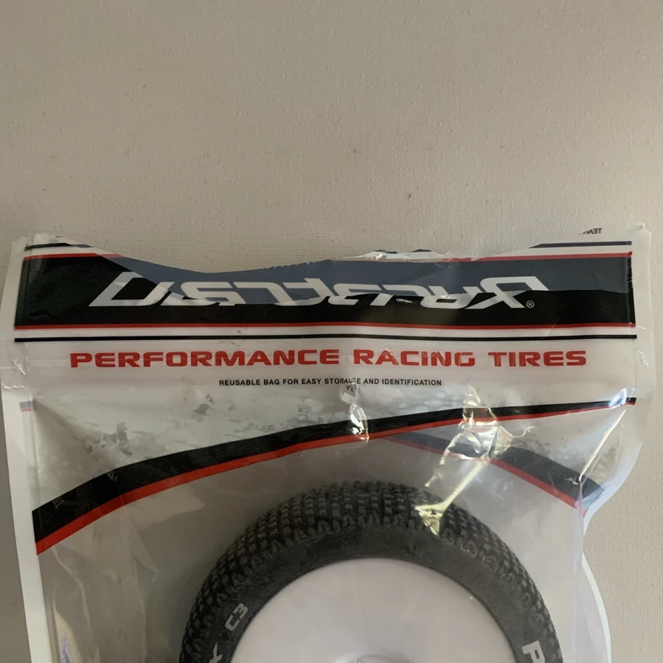 Duratrax Posse C3 Buggy White Mounted Wheels DTXC3631 NEW Open Package - Image 4 of 4