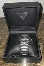 VINTAGE GUESS Waterpro Men's/Unisex Watch 50M/165FT Needs A Battery Stretch Band