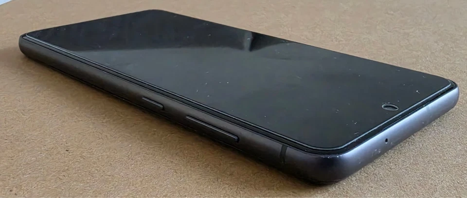 Samsung Galaxy S21 FE · 128GB, foto 2 di 4