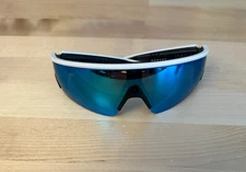 Oakley Meta Vanguard White Prizm™ Sapphire - NEW/OPEN BOX