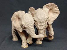 Tuskers Figur "Matthäus und Lukas". 4,75 Zoll groß. 6" breit. Schwer 850g. Sehr guter Zustand