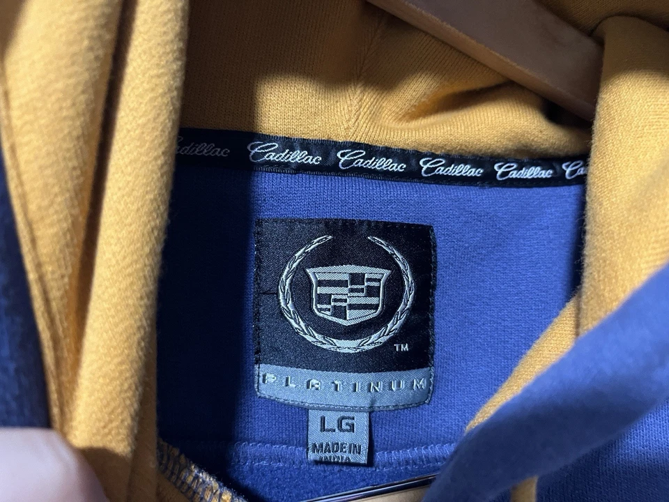 Cadillac General Motors GM Platinum Hoodie Hooded Sweatshirt Men’s Size XL - Image 4 of 4